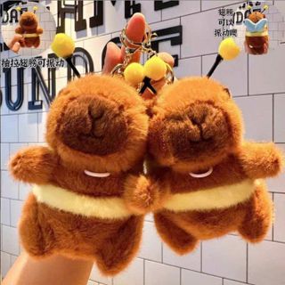 MÓC TREO CAPYBARA ONG ĐẬP CÁNH KHOÁ VÀNG