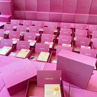 SET NƯỚC HOA CHÍNH HÃNG ARMAF CLUB THE NUIT TẶNG KÈM KHĂN LỤA HỘP HỒNG