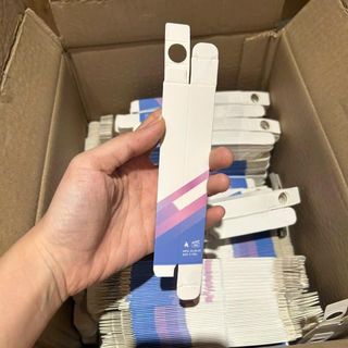 Vỏ Hộp Có Cửa Sổ Thiết Kế Độc Quyền Đựng Chai Thủy Tinh 10ml (2x2x12cm)