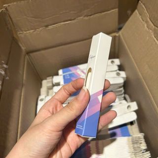 Vỏ Hộp Có Cửa Sổ Thiết Kế Độc Quyền Đựng Chai Thủy Tinh 10ml (2x2x12cm)