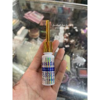Keo dán mi Baisidai giúp bạn giữ hàng mi giả được bền suốt ngày dài