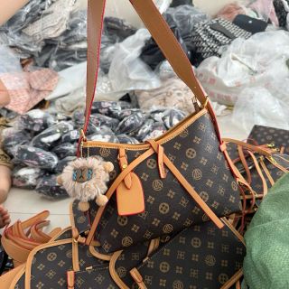 Set túi ví công sở tote hoạ tiết hoa nâu thời trang hot trend