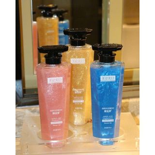 Sữa tắm Zhenzirou giữ hương lâu giúp làm trắng và dưỡng ẩm - 500ml ✨
