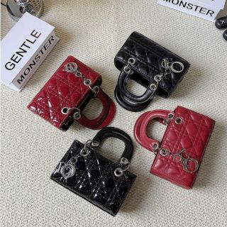 Da lì mềm - Túi xách nữ trám ô da lì mềm khoá bạc thời trang