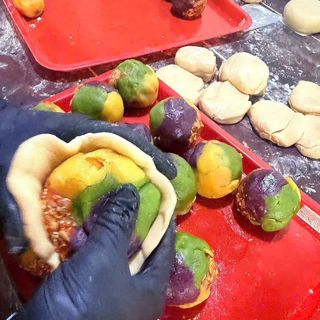 BÁNH TRUNG THU KIM NGỌC MÃN ĐƯỜNG TRÀ XANH, ĐẬU XANH, KHOAI MÔN, THẬP CẨM GÀ QUAY - WINNIE HOUSE