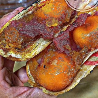 BÁNH PÍA KHÓM MÔN PHÁT TÀI 8 TRỨNG MUỐI 600G - WINNIE HOUSE