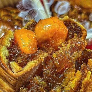 BÁNH TRUNG THU KHÓM TƯƠI 2 TRỨNG – NGUYÊN SỢI, VỎ MỎNG MỀM 200G - WINNIE HOUSE