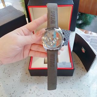 SALE BỎ MẪU ĐỒNG HỒ NAM TRUNG CẤP TAD HEUER CHONOGRAP DÂY DA LỘN