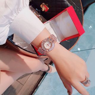 ĐỒNG HỒ NỮ CAO CẤP RODAL ĐÍNH FULL PHA LÊ VÀNG