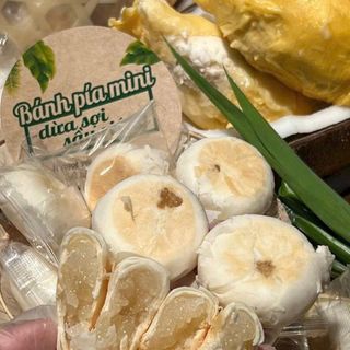 BÁNH PÍA MINI NHÂN SẦU RIÊNG DỪA SỢI – NHỎ XINH, ĐẬM ĐÀ HƯƠNG XƯA 500G - WINNIE HOUSE