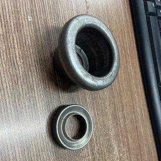 Cốc bi con lăn tải nhẹ, cốc bi con lăn tải nặng