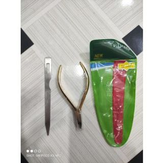 Kềm cắt móng tay chân kèm dũa Kềm Nghĩa D555
