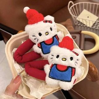 KẸP TÓC MỎ VỊT NHỒI BÔNG KITTY MŨ LEN
