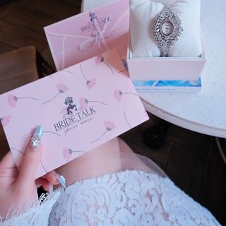 ĐỒNG HỒ NỮ CHÍNH HÃNG BRIDE TALK ĐÍNH PHA LÊ CHIẾC LÁ FULLBOX
