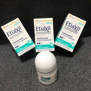 LĂN KHỬ MÙI ETIAXIL DETRANSPIRANT TRAITEMENT PEAUX SENSIBLES 15ML