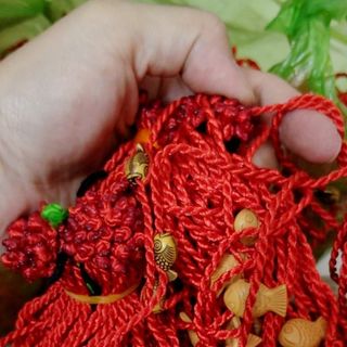 Vòng tay xinh dây đỏ đeo tay nam nữ