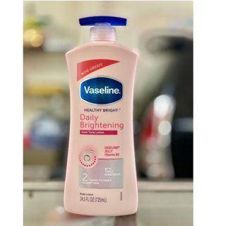 Dưỡng Thể trắng da Vaseline Healthy White - 725ml