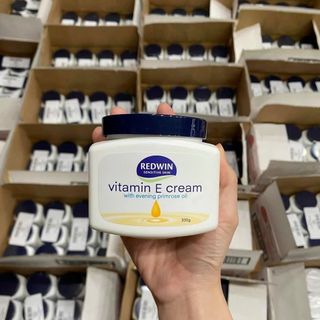 Kem Dưỡng Redwin Vitamin E Cream 300gr