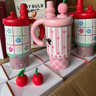 Ly Giữ Nhiệt Họa Tiết Dễ Thương 800ml