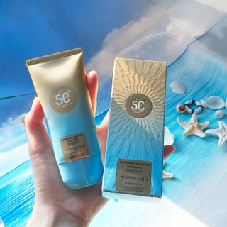 Kem Chống Nắng V Voronin Whitening isolation sunscreen SPF50+ PA+++ giá sỉ