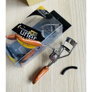 Kẹp Bấm Mi Cán gỗ MEIJIAMENG the Eyelash Urler Gọn Nhẹ Siêu Cong Mi