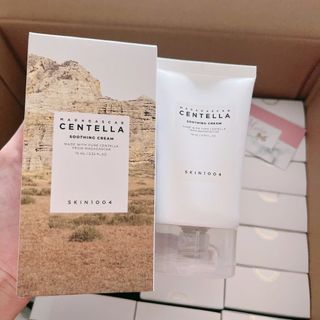 Kem Dưỡng Ẩm Skin1004 Madagascar Centella Soothing cream 75ml (Nắp Trắng)