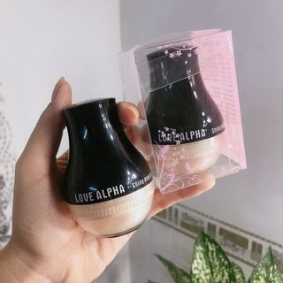 Phấn Phủ Bột Nhũ LOVE ALPHA Shiny Powder.