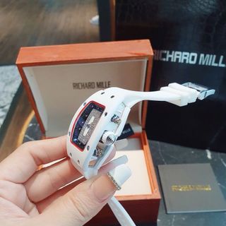 SALE BỎ MẪU HÀNG TRUNG CẤP ĐỒNG HỒ NỮ RITRARD MILLER DÂY CAO SU TRẮNG