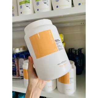 Dầu hấp ủ tóc Fanola Nutricare - 1500ml