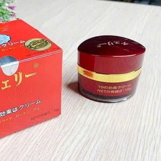 KEM DƯỠNG DA HOA ANH ĐÀO NHẬT BẢN.