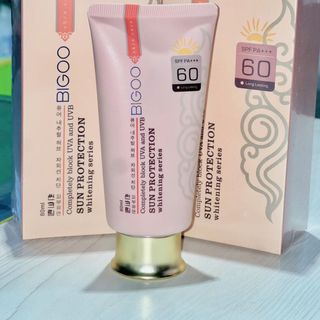 Kem chống nắng BIGOO dạng kem nền Sun Protection SPF60 80ml.