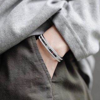 CUFF CAO CẤP NAM VÀ NỮ DANIEL W BẠC V2 FULLBOX