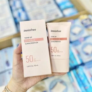 Kem Chống Nắng Nâng Tone Da Innisfree Tone Up No Sebum Sunscreen EX SPF50+ PA++++.