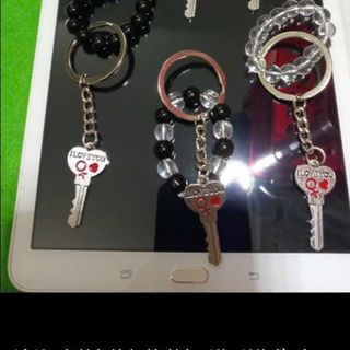 Móc khóa hình chìa khóa mix chuỗi nhỏ