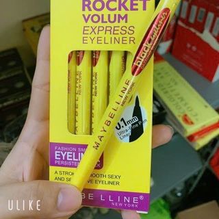 Bút Kẻ Mắt Nước Maybelline Lâu Trôi ,