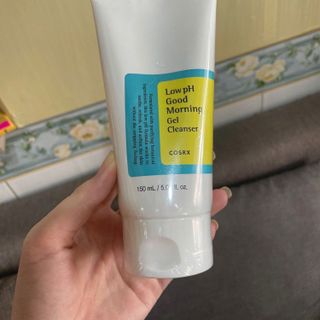 Sữa Rửa Mặt Cosrx Low PH Good Morning Gel Cleanser 150ml.