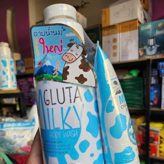Sữa Tắm Con Bò Gluta Milky Thái Lan 800ml Tặng Sữa Rửa Mặt.