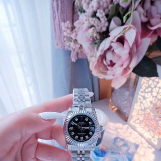 ĐỒNG HỒ NAM NỮ CAO CẤP RÔLET DÂY THÉP BẠC NIỀNG KHÍA