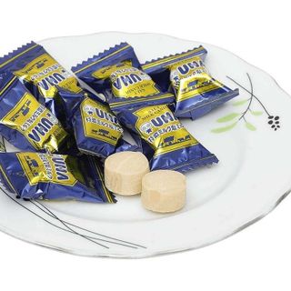 Kẹo UHA Sữa Muối Tokuno 67g