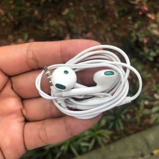 Tai nghe Oppo Reno r11 lưới xanh âm thanh hay