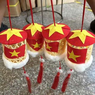 Đèn trung thu nón và cờ Việt Nam size 10