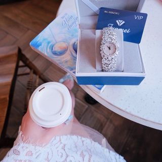 ĐỒNG HỒ NỮ CHÍNH HÃNG FUNMEI FGRAF DÂY PHA LÊ FULLBOX TEM