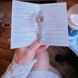 ĐỒNG HỒ NỮ CHÍNH HÃNG FUNMEI HOA MAI ĐÍNH PHA LÊ  FULLBOX TEM