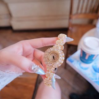 ĐỒNG HỒ NỮ CHÍNH HÃNG FUNMEI HOA MAI ĐÍNH PHA LÊ FULLBOX TEM