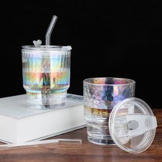 Cốc thủy tinh 7 sắc màu kèm hút (THÙNG 58C)