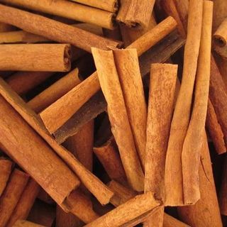 Tinh dầu Vỏ Quế CO2 - Cinnamon Cassia Bark thiên nhiên thơm lành xông phòng cay nồng ấm áp giải cảm làm ấm - hương gia vị ấm áp mạnh mẽ từ vùng núi miền Bắc Việt Nam