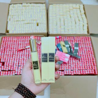 Set 2 chai nước hoa Charme Scandal cho nữ mùi thơm quyến rủ, hiện đại. Lưu hương từ 8-12 tiếng