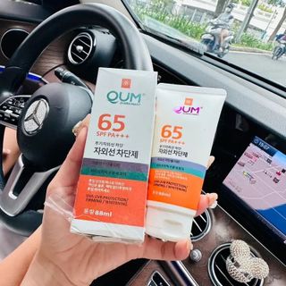 Kem Chống Nắng Qum Queen Mary 65 SPF PA+++ Hàn Quốc 88ml