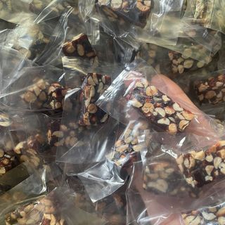KẸO CHUỐI ĐẬU PHỘNG NƯỚC CỐT DỪA 1KG