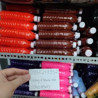 Màu nuớc tô tượng chai nửa littttt